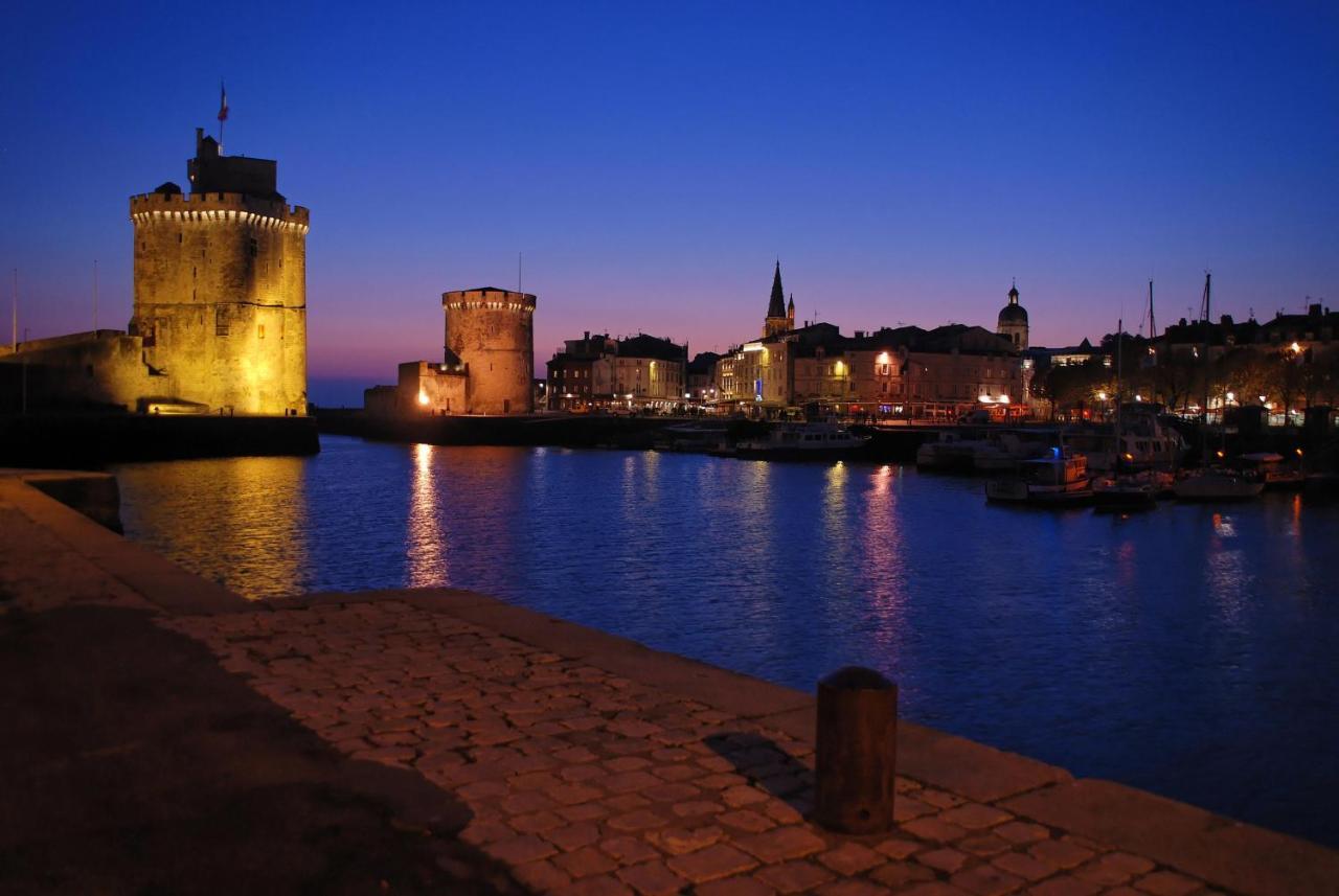 Nuit Sur Un Bateau La Rochelle Hotel La Rochelle  Eksteriør billede